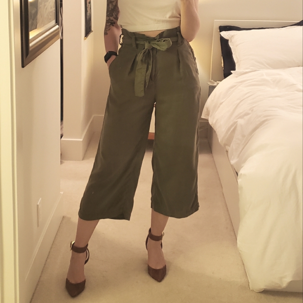 Zara Khaki Green Wide-leg Trousers - M 